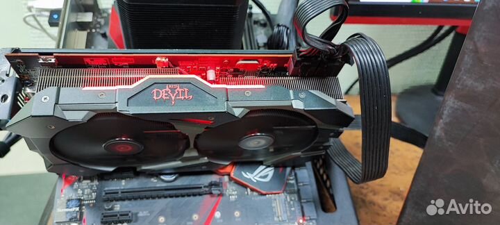 ATI radeon RX5600XT 6GB power color RED devil