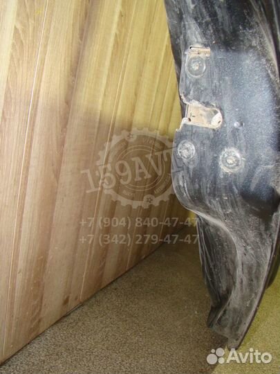 Дверь задняя правая Renault Symbol 1