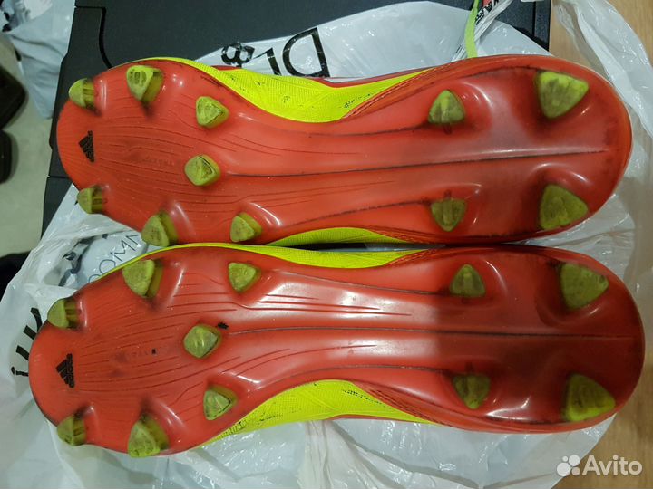 Бутсы футбольные