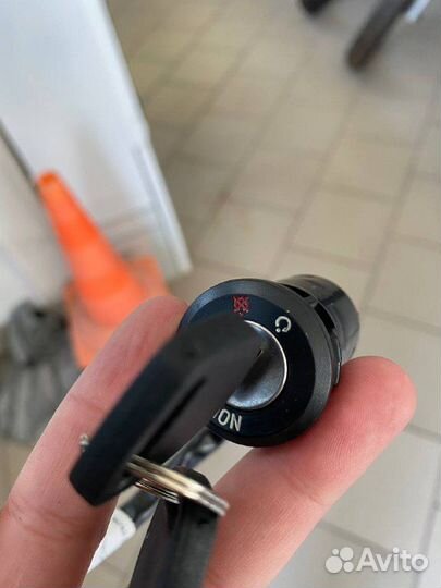 Замок зажигания TTR125, TTR250a