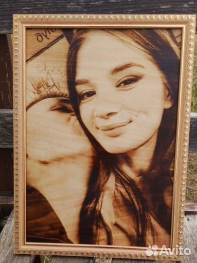 Выжженный портрет по фото на дереве Подарок