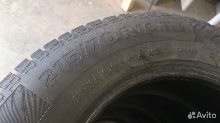 Continental IceContact 2 215/70 R16 100T