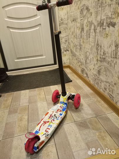 Самокат детский трехколесный бу