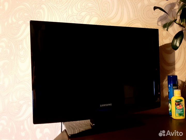 Телевизор ЖК