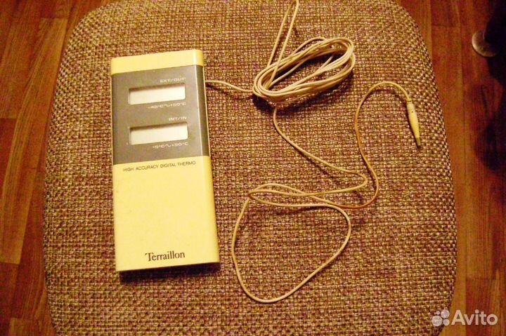 Электронный термометр для измерения температуры