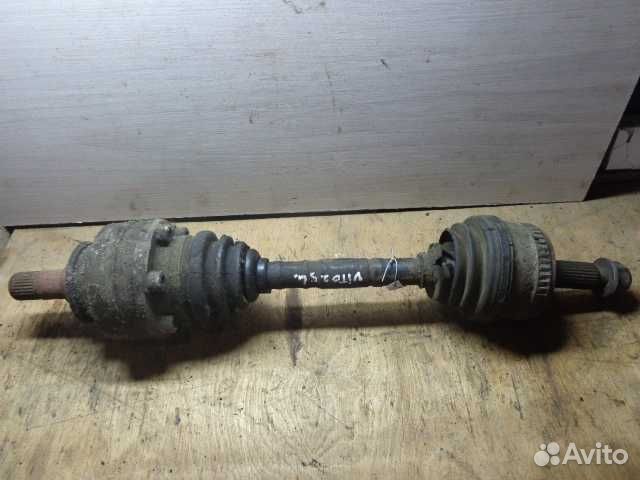 Полуось передняя L Mercedes Vito (Viano) W638