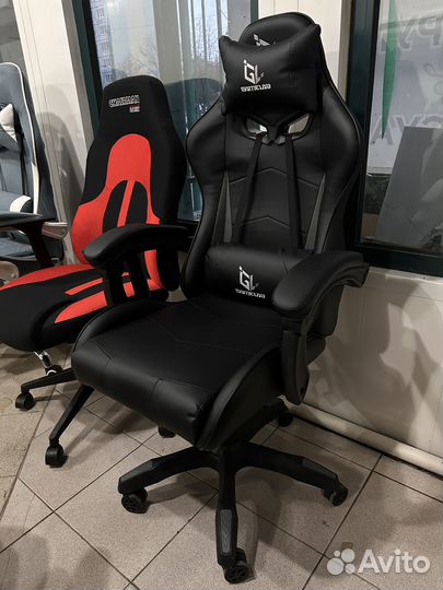 Компьютерное кресло серое