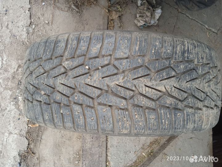 Nokian Tyres Hakkapeliitta 7 215/50 R17