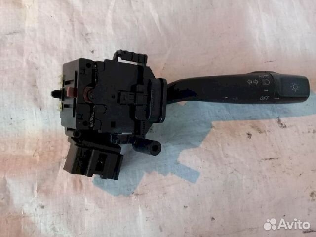 Переключатель подрулевой (света-поворотников) прав