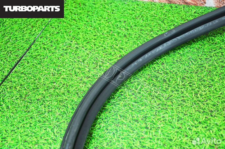 Уплотнители дверных проемов Subaru Forester SF5