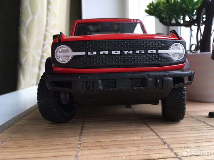 Ford Bronco 2021 1/18 WildTrak