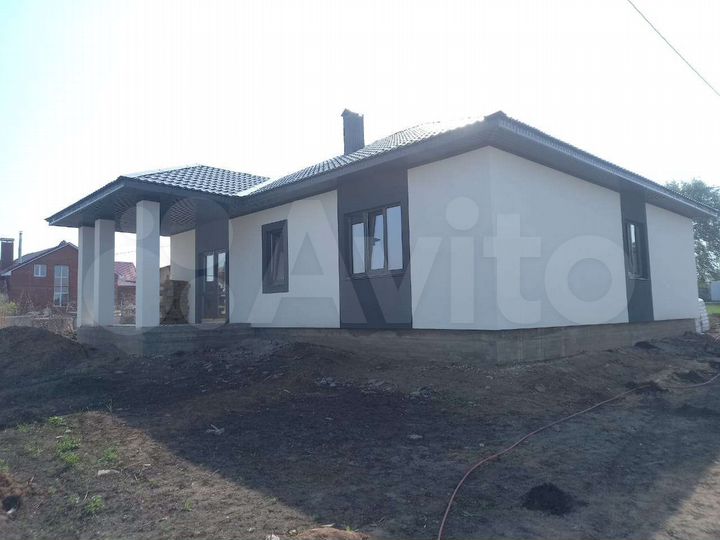 Дом 142 м² на участке 9,6 сот.