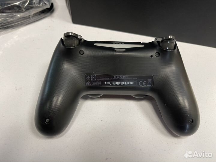 Sony PS4 Pro 7208b /Идеальное Состояние
