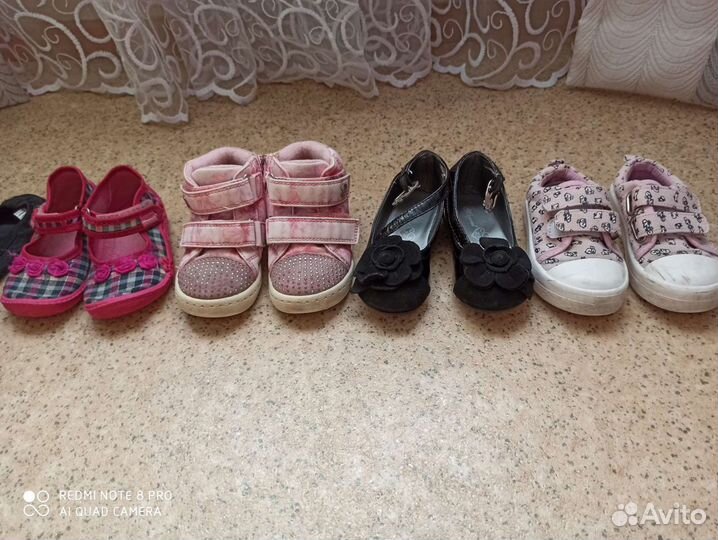 Обувь на девочку р-р 22-23