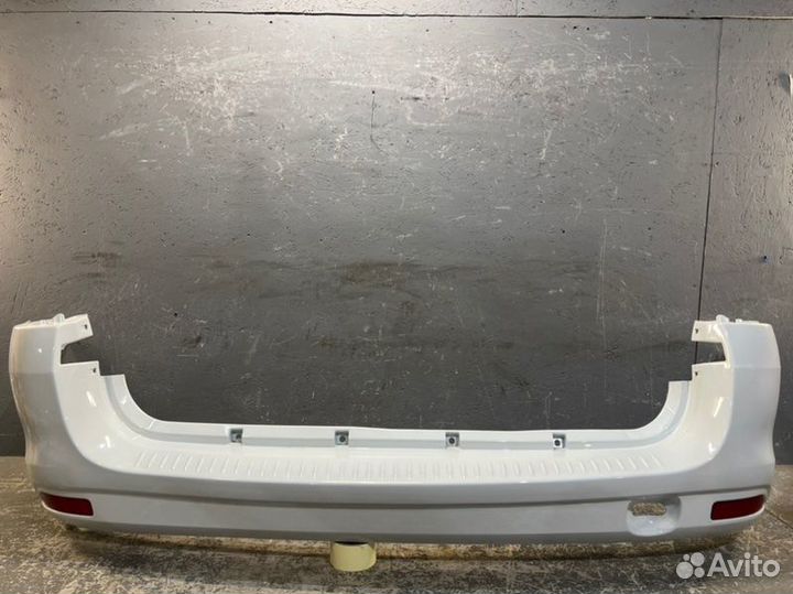 Бампер задний LADA Largus