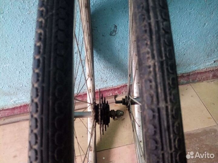 Вилсет 28 дюймов 622*37