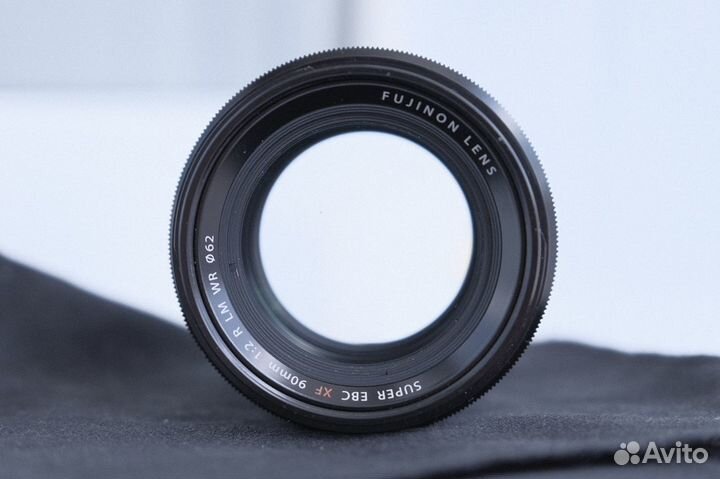 Объектив Fujinon XF90mm F2 R LM WR