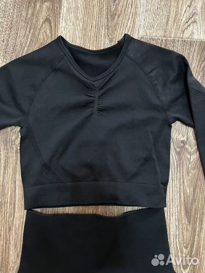 Костюм для фитнеса