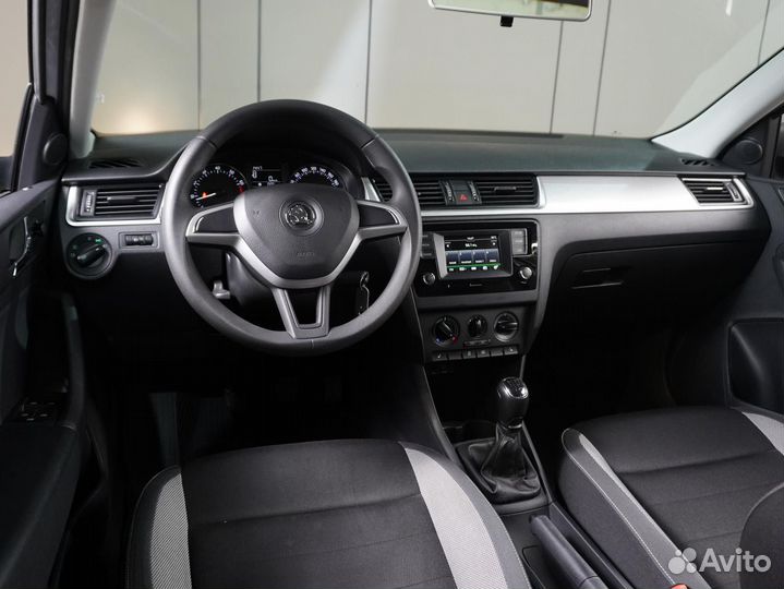 Skoda Rapid 1.6 МТ, 2017, 92 559 км