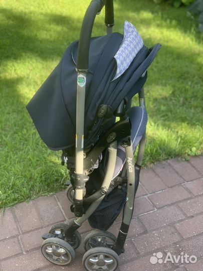 Коляска прогулочная Aprica