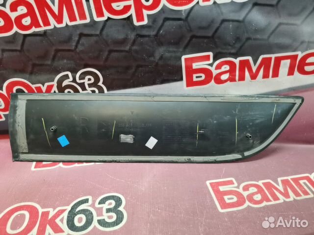 Накладка двери задняя правая Porsche Macan