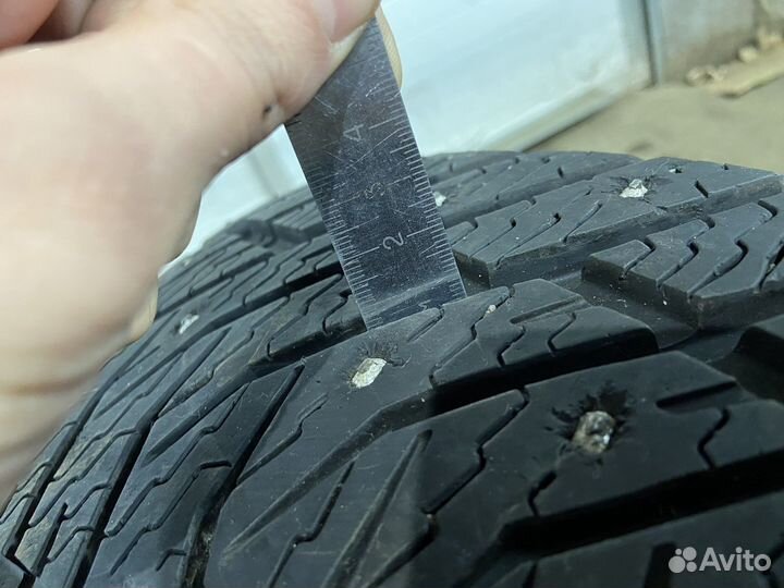 Yokohama Ice Guard IG65 235/55 R20 102T