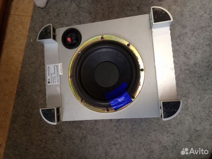 Домашний subwoofer lg