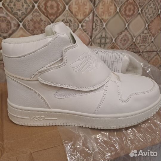 Ботинки детские 36-35