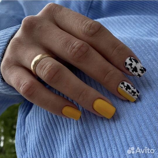 Маникюр, педикюр, наращивание ногтей