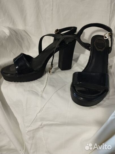 Босоножки женские 39 размер