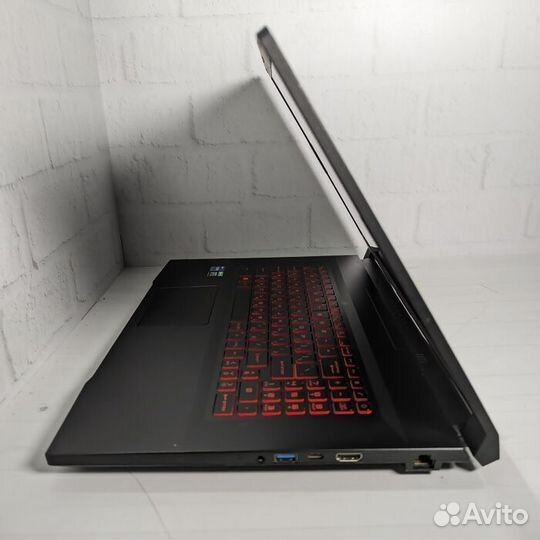 Ноутбук MSI Katana