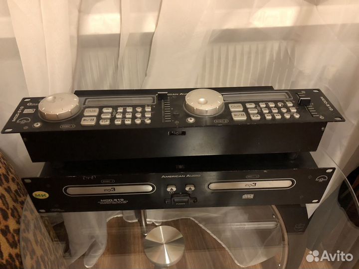 DJ CD-проигрыватель American Audio MCD-510