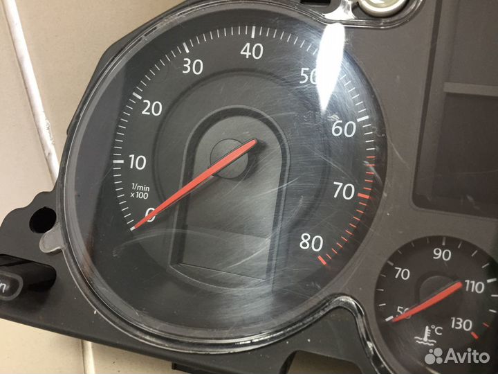 Панель / щиток приборов Volkswagen Passat B6 05-10