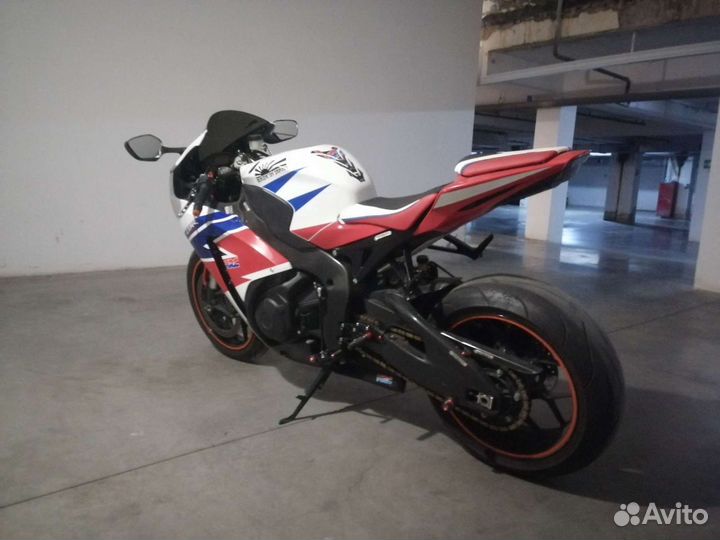 Продам Honda CBR 1000 RR