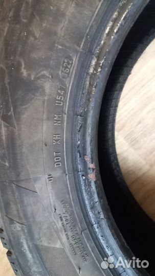 Pirelli Ice Zero FR 215/65 R16 T