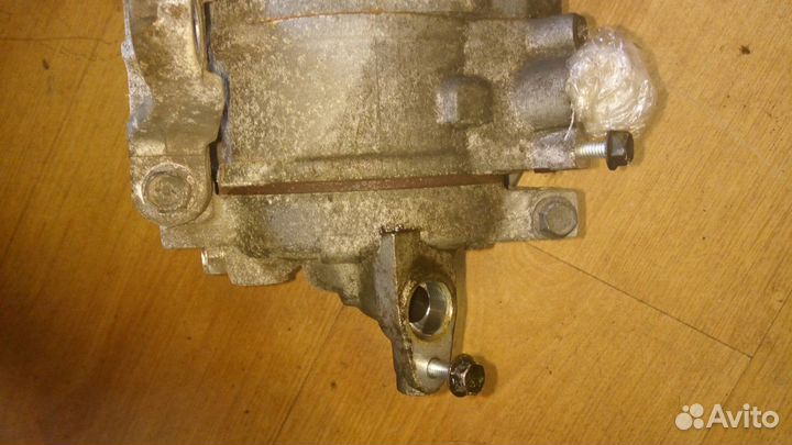 Компрессор кондиционера Subaru Tribeca 3.6 2008г