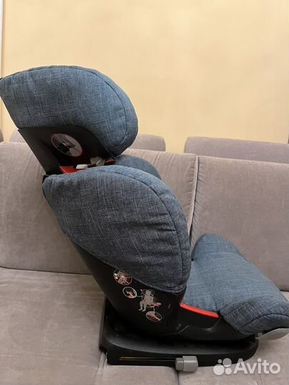 Автокресло группы 2/3 (15–36) Maxi-Cosi RodiFix