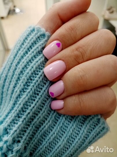 Маникюр и педикюр