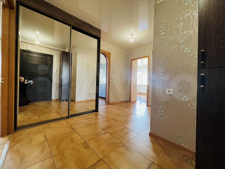 3-к. квартира, 83,2 м², 11/16 эт.