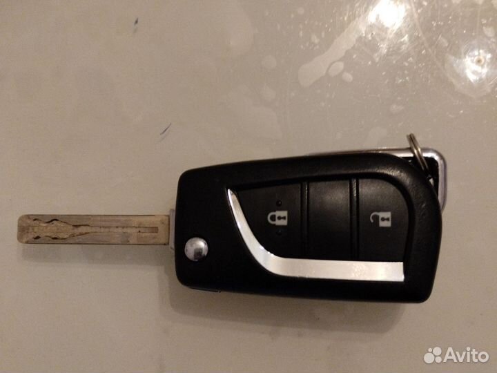 Иммобилайзер ключ RAV 4 оригинал