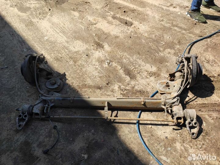 Балка задняя Audi A6 c5 C5 всборе