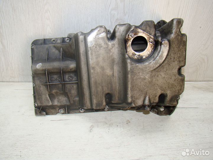 Масляный поддон двигателя BMW 5 E39 m47 бмв 5 е39