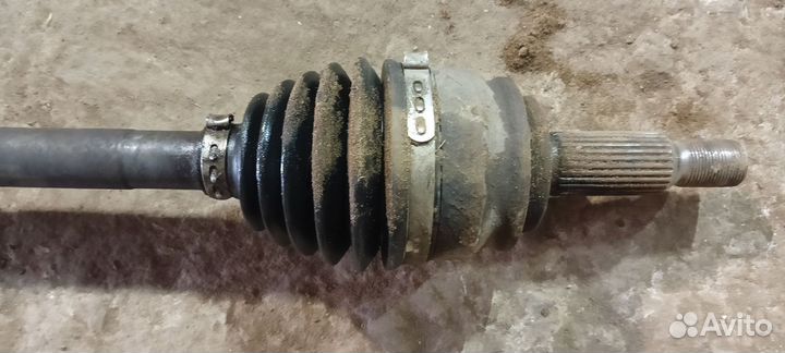 Привод передний левый Lancer10