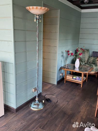 Торшер напольный