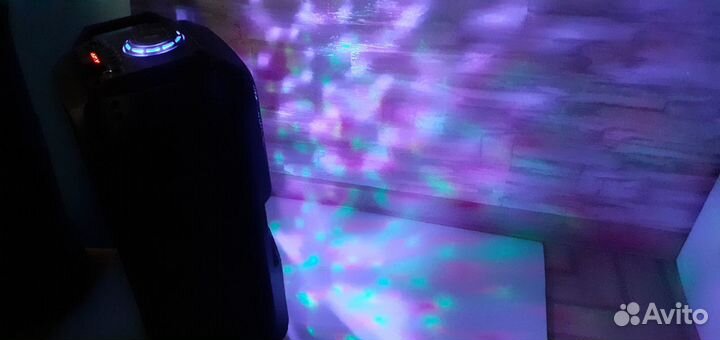 Большая колонка +пульт+караоке, блютуз система