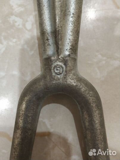 Крюк буксировочный BMW оригинал