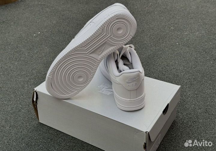 Кроссовки Nike Air Force 1