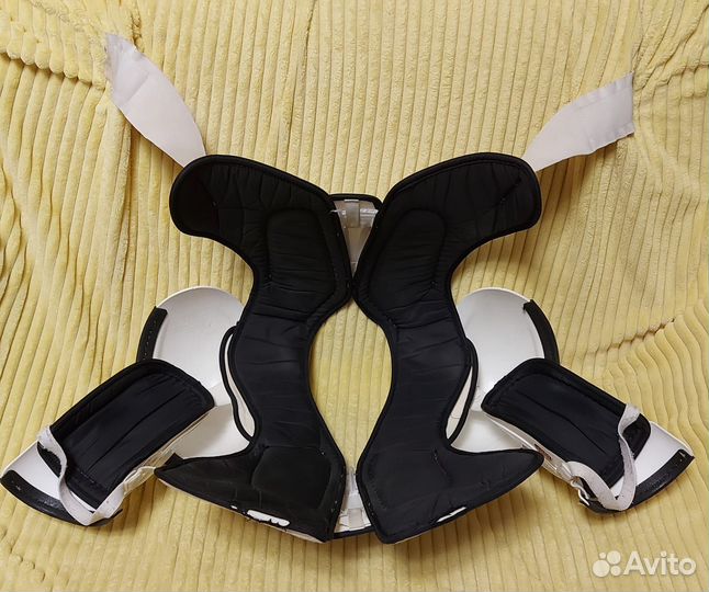 Нагрудник хоккейный взрослый sr l