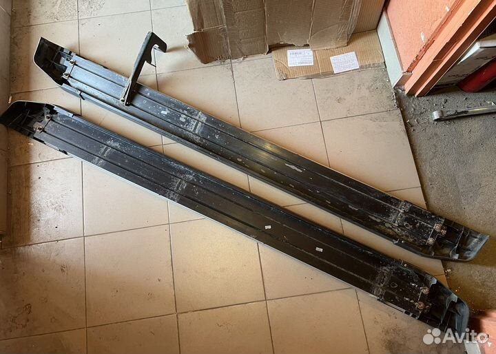 Пороги-подножки Toyota Highlander 2013