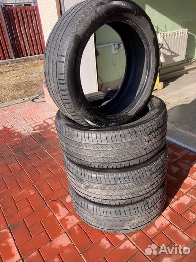 Michelin Latitude Sport 255/45 R20